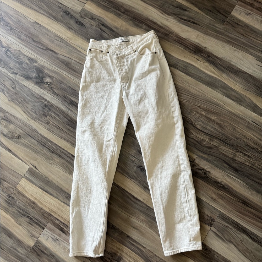 Abercrombie & Fitch Cream Straight Jeans
